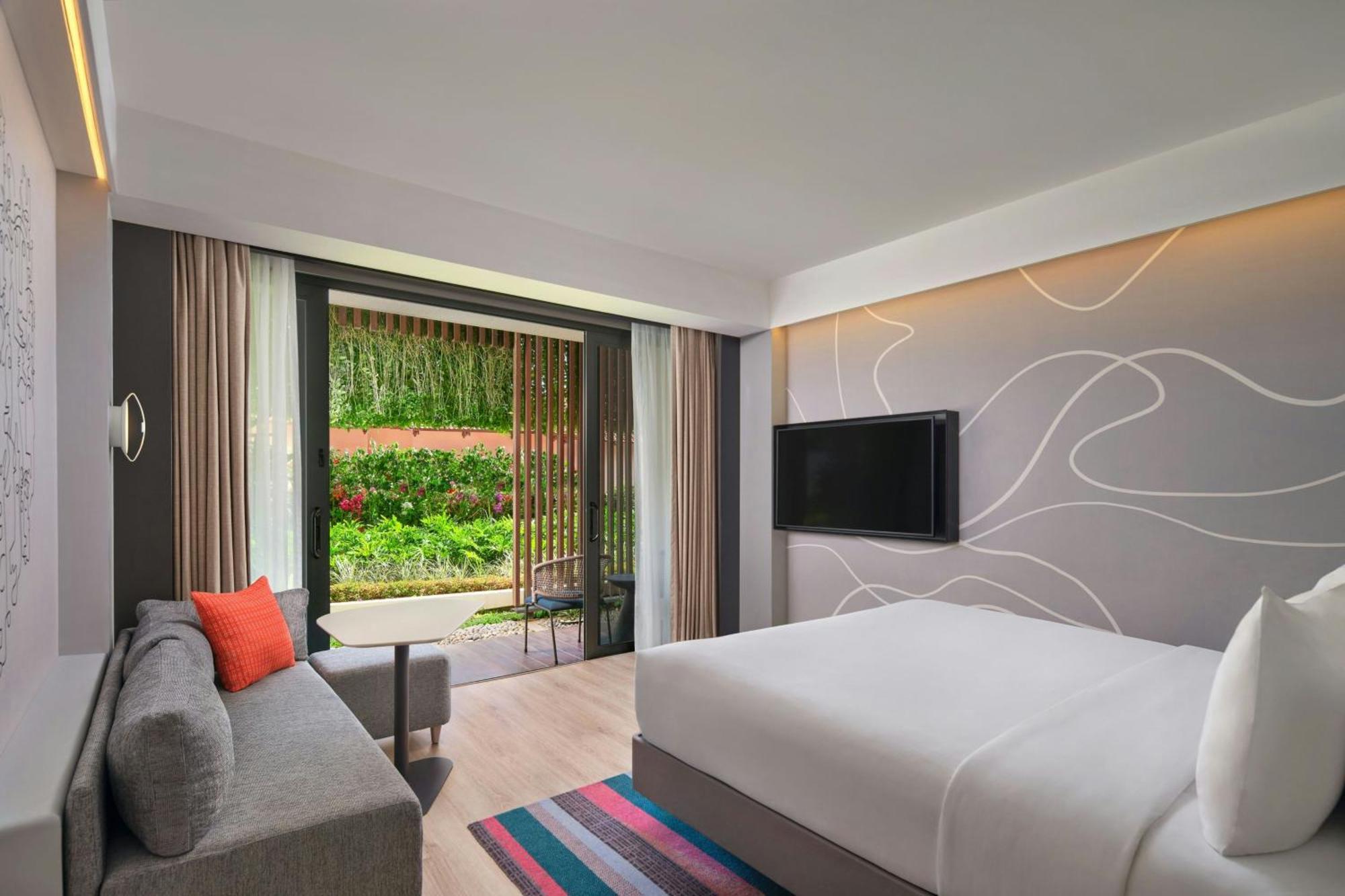 Aloft Bali Kuta at Beachwalk Exterior foto